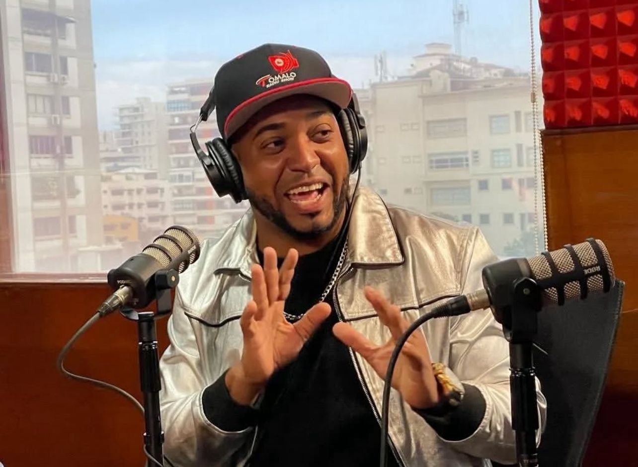 Luigui López, Director General de Tomalo Al Día, agradece nominación en los Glamour Music Awards