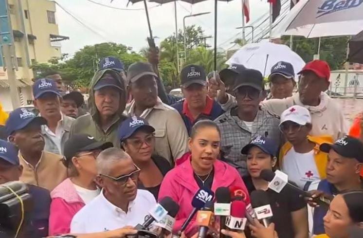 Alcaldesa Betty Gerónimo encabeza Plan de Intervención a zonas afectadas por tormenta Melissa