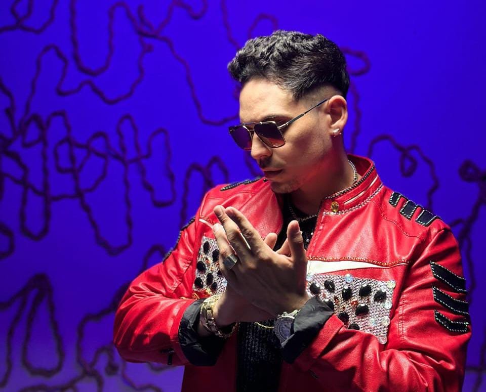 Ángelo Perrone el artista Dominicano que ha conquistado los corazones de Latinoamérica