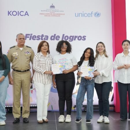 Dirección de Desarrollo Social Supérate graduó 1,187 niñas y adolescentes de los “Club de Chicas”, junto a UNICEF y KOICA