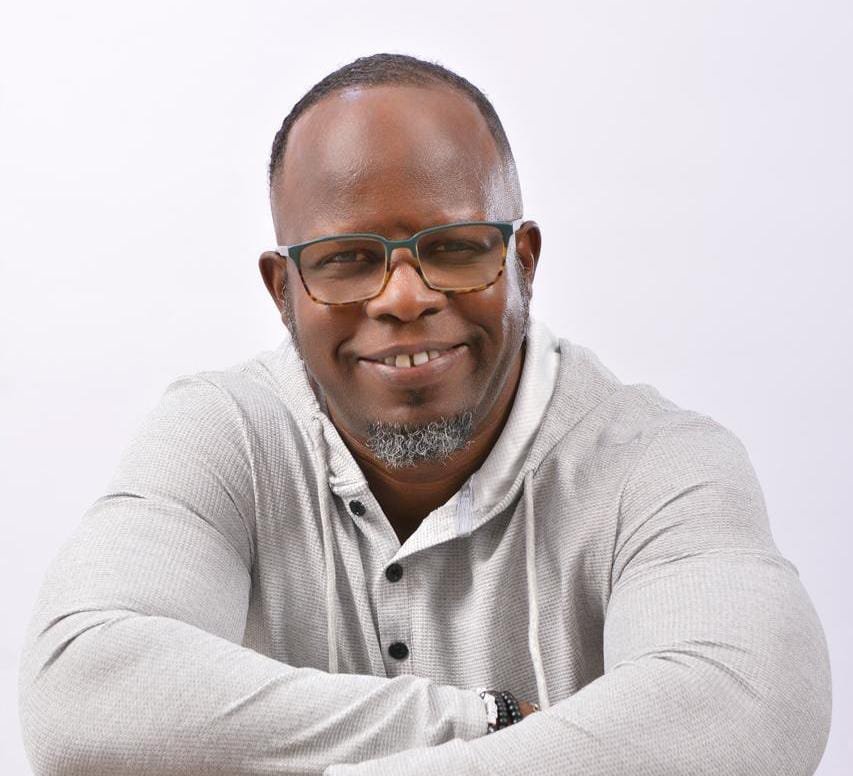 Danny Drums deslumbra con el lanzamiento de su nuevo sencillo promocional “Bella”