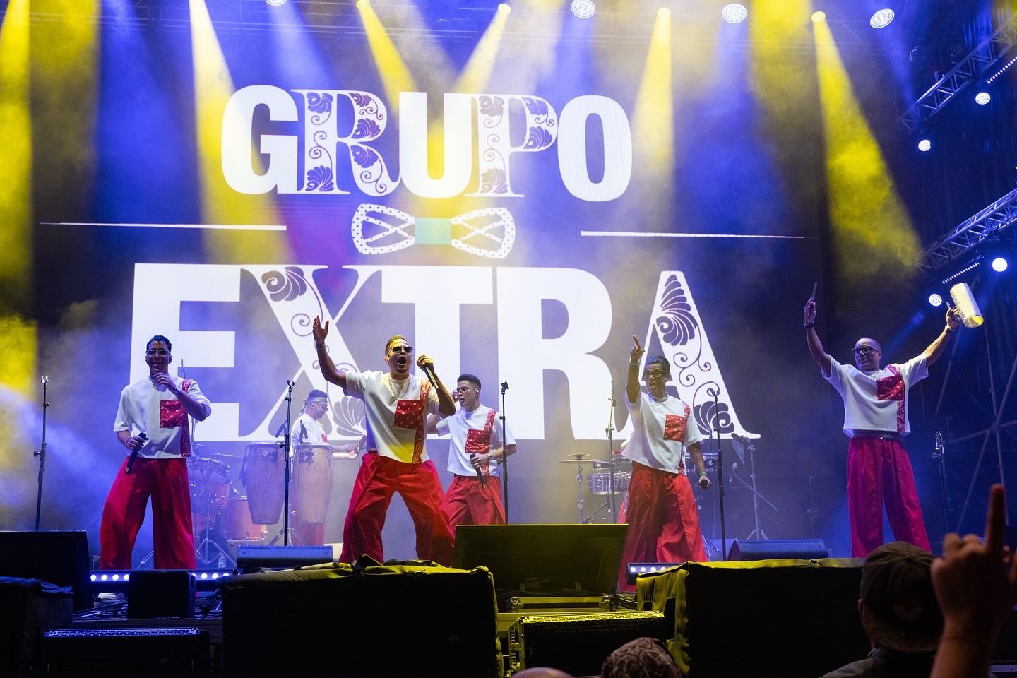 El Grupo Extra deslumbra en Suiza y Canarias en su gira europea