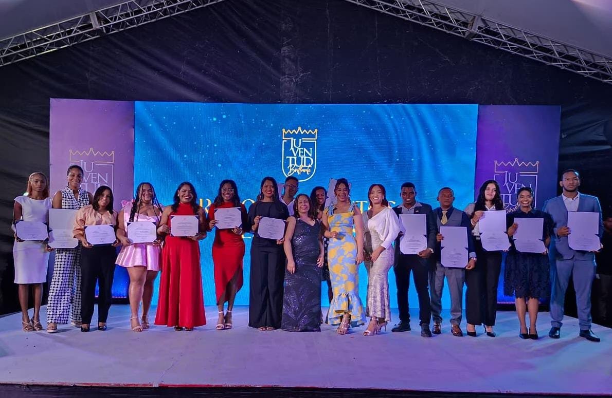 Alcaldesa Betty Gerónimo encabeza  “Gala de la Juventud” en Santo Domingo Norte