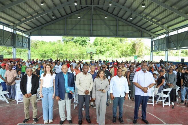 Más de 1,000 familias de El Capotillo y Boca Chica fortalecen su bienestar mediante encuentros de Supérate