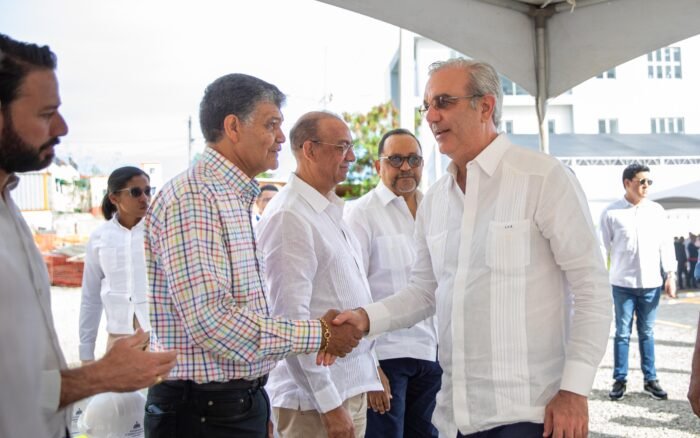Presidente Abinader inaugura nuevo edificio administrativo de la OMSA para fortalecer y dignificar el servicio que se ofrece a la ciudadanía
