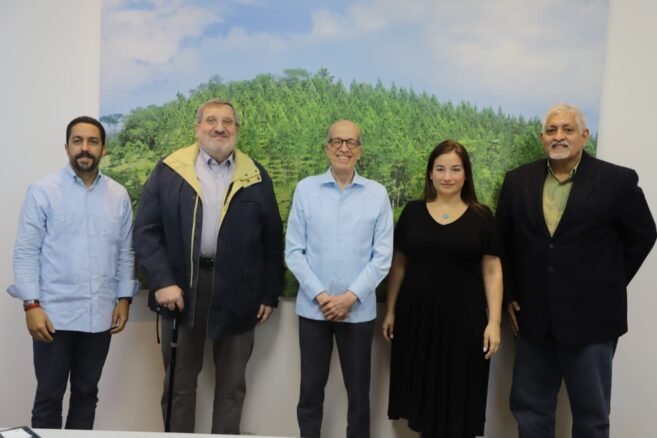 RD avanza en cooperación geoespacial con Italia