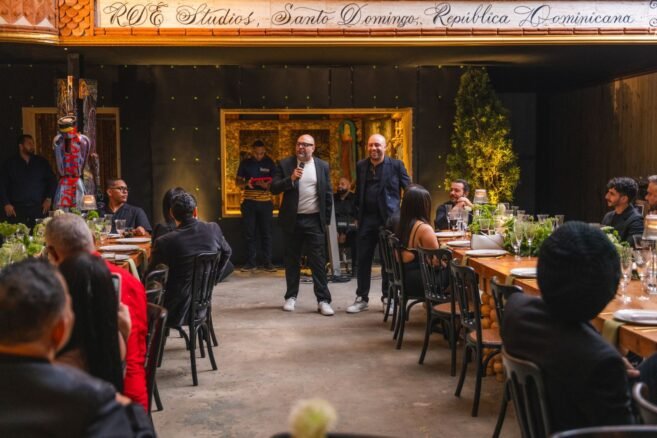 Primera Edición Anual de “Cena De Leyendas” reunió a más de 50 íconos de la música dominicana en una noche histórica en Santo Domingo