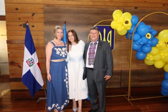 Aperturan consulado honorario de Ucrania en República Dominicana y fortalecen vínculos diplomáticos en la región Este