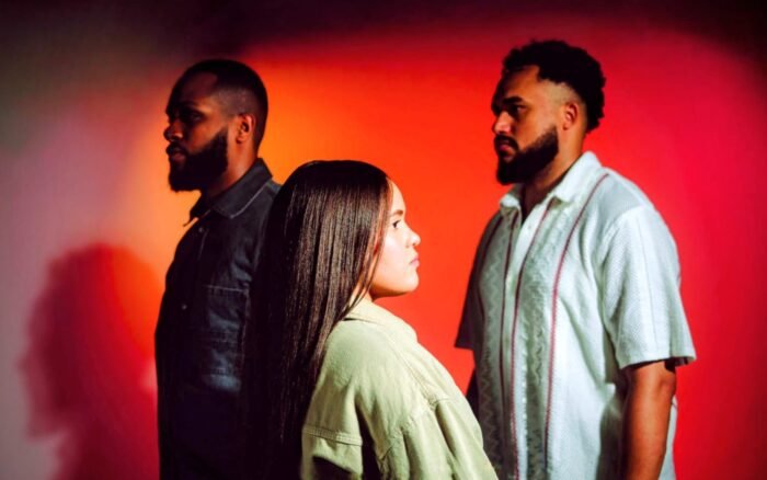 “Fuego”, lo nuevo e impactante de Unánimes en Adoración