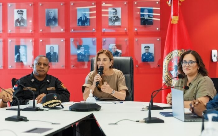 Carolina activa y deja en sesión permanente el Comité de Prevención ante lluvias que afectan el DN