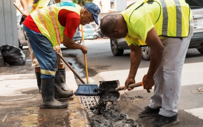 Alcaldía del Distrito Nacional intensifica trabajos preventivos para contrarrestar efectos de las lluvias