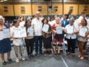 Presidente Luis Abinader entrega en Haina 1,279 títulos de propiedad y beneficia 6,385 personas