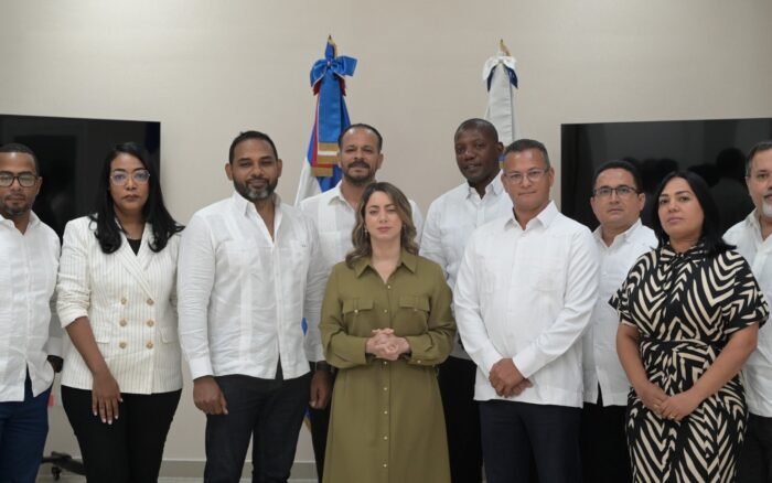 CCESDN Realiza Alianza Con El Ministerio De La Mujer Para Impulsar Campaña Contra La Violencia Hacia Las Mujeres En SDN