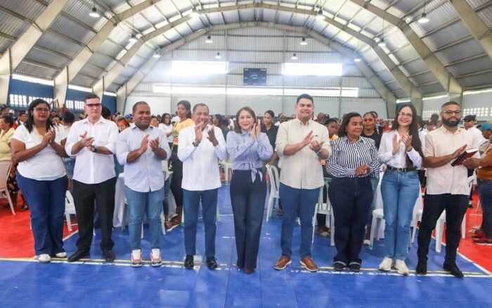 Más de 31 mil familias reciben protección social de Supérate en las provincias Independencia y Bahoruco