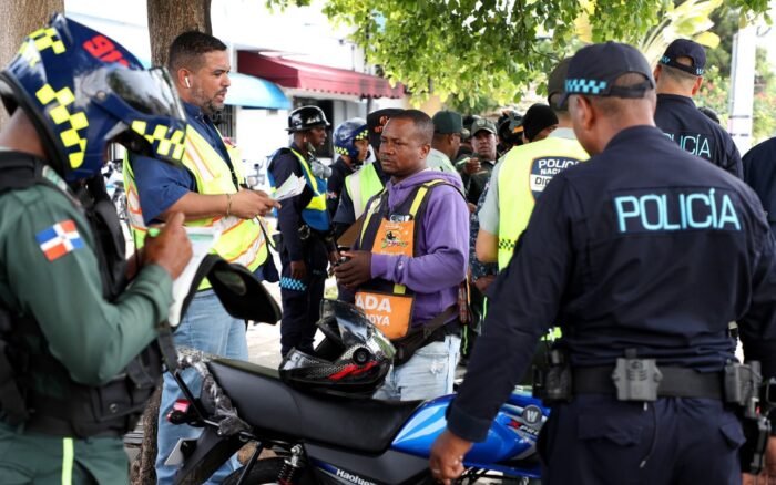 INTRANT y organismos de seguridad intervienen 15 paradas de motoconcho; eliminan tres, retienen 64 motocicletas y realizan 247 pruebas de alcoholemia