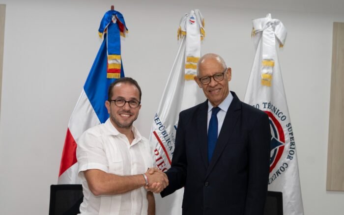 Acuerdo entre TNR e ITSC crea primer Técnico Superior en Riego Agrícola